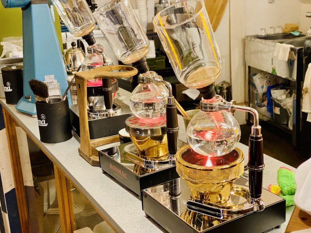 Lima Coffee Motomachi - siphon coffee